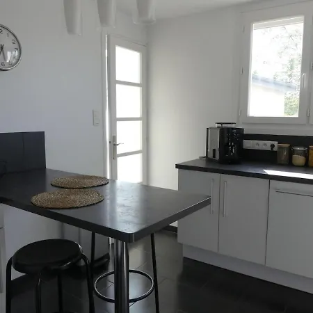 Bright Modern, Near Center And 10 Min From Beaches Apartamento Brest