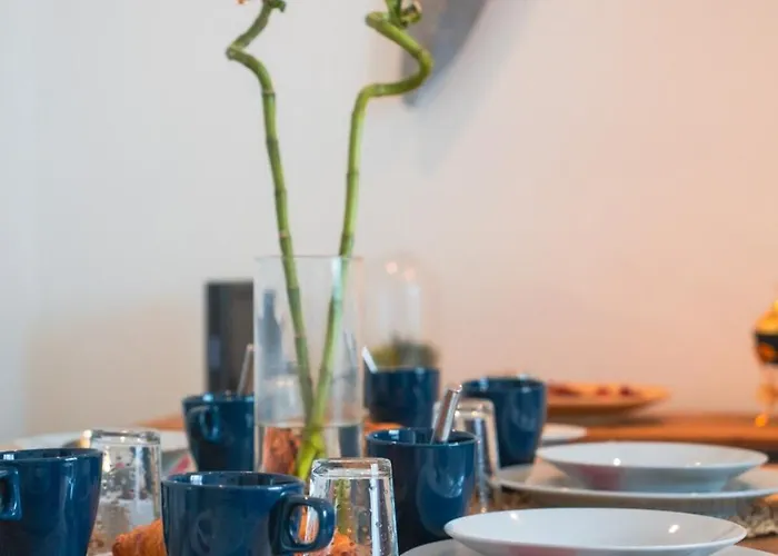 公寓 Bright Modern, Near Center And 10 Min From Beaches