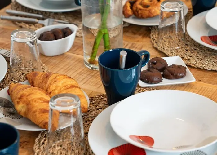 Bright Modern, Near Center And 10 Min From Beaches 公寓 布雷斯特