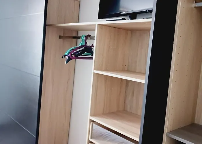 公寓 Bright Modern, Near Center And 10 Min From Beaches 布雷斯特